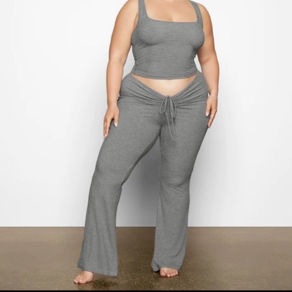 Skims ruched lounge pants